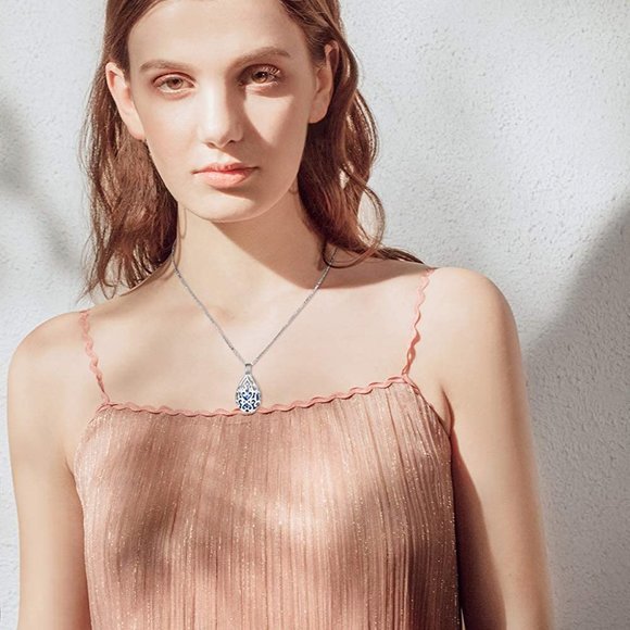 Celtic Knot Necklace Essential Oil Diffuser Teardrop Pendant Irish - Picture 3 of 7